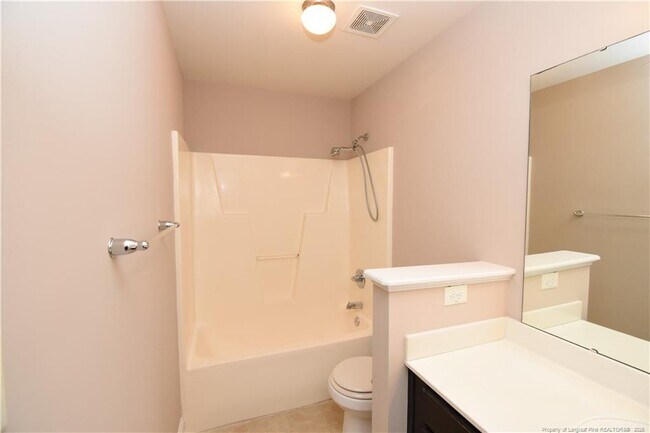 Building Photo - 148 S Prince Henry Way