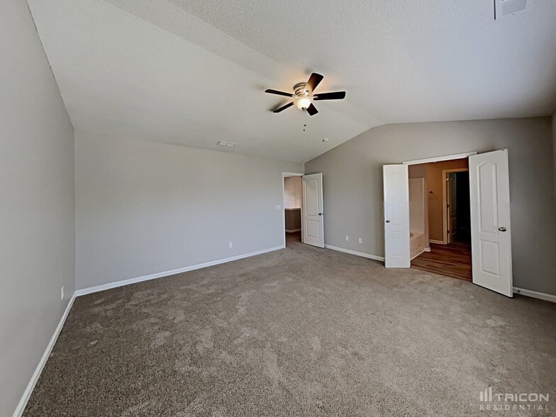 Building Photo - 2801 Trassacks Dr