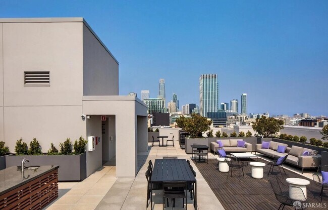 Building Photo - 588 Minna St