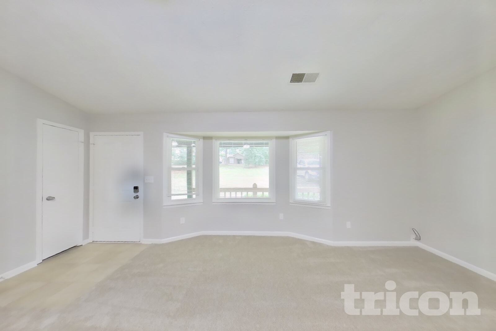 Building Photo - 1731 Hidden Acres Dr SW