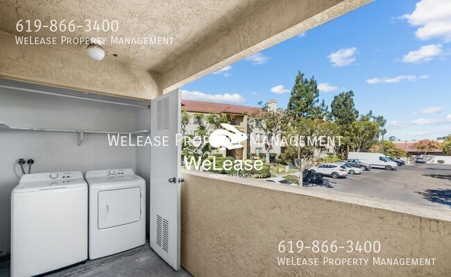 Building Photo - Incredible 3bedroom 2bath Townhome with Pa...