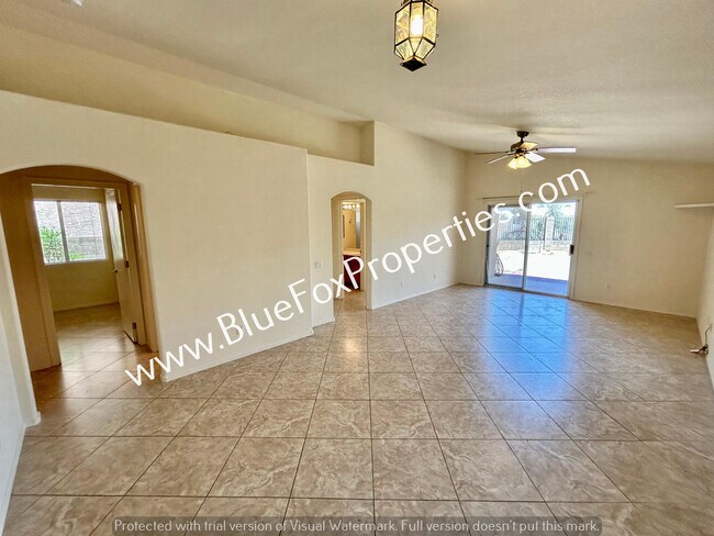Building Photo - 2578 W Bluffs Peak Ct