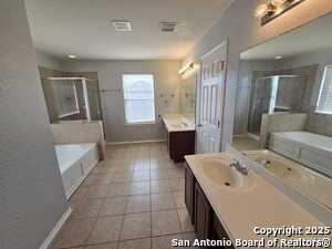 Building Photo - 4514 Cerca Royale