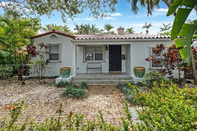 Building Photo - 4150 Ventura Ave