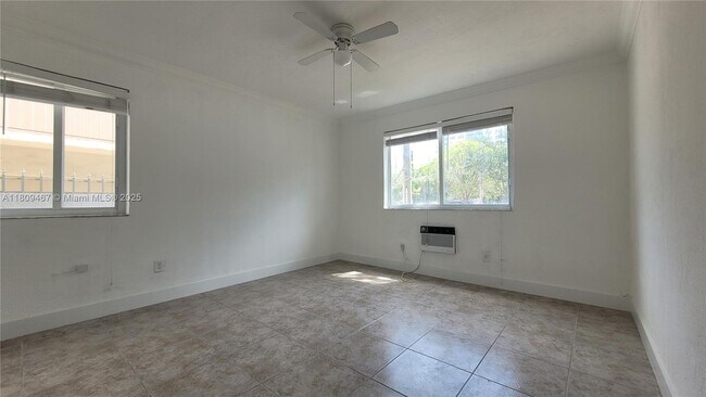 Building Photo - 305 69th St