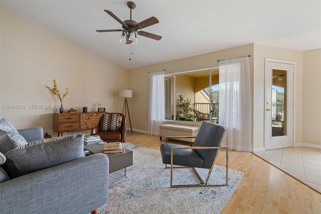 Building Photo - 2361 NW 33rd St