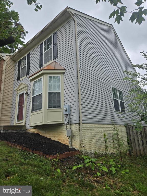 Building Photo - 6632 Granville Ct