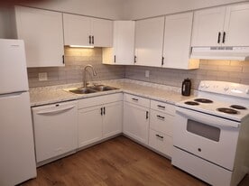 Building Photo - 3691 Pennsylvania Ave