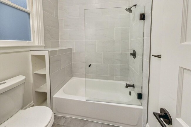 Building Photo - Luxury Brand New Remodeled 4 Bedroom Flat ...