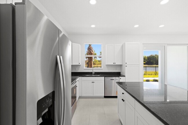 Building Photo - 4416 Longwood Lk Sq