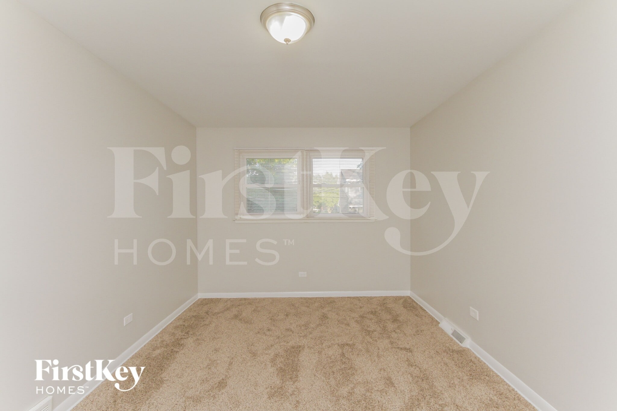 Building Photo - 17053 Grant St