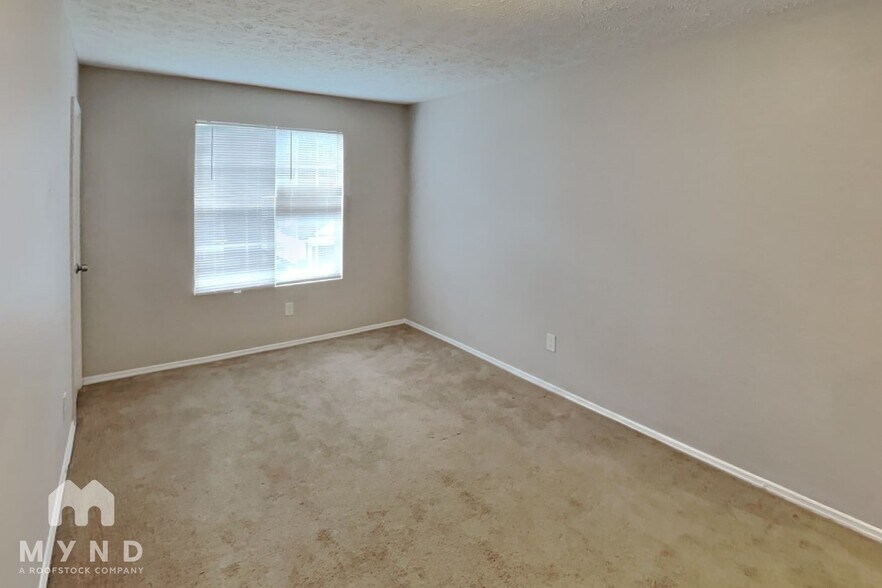 Building Photo - 5531 Downs Way