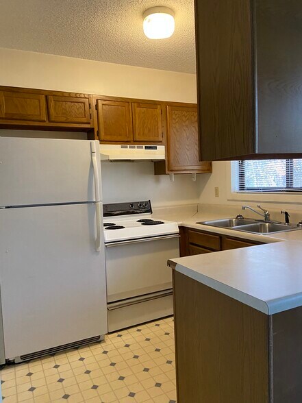 Building Photo - 356 Genesis Cir