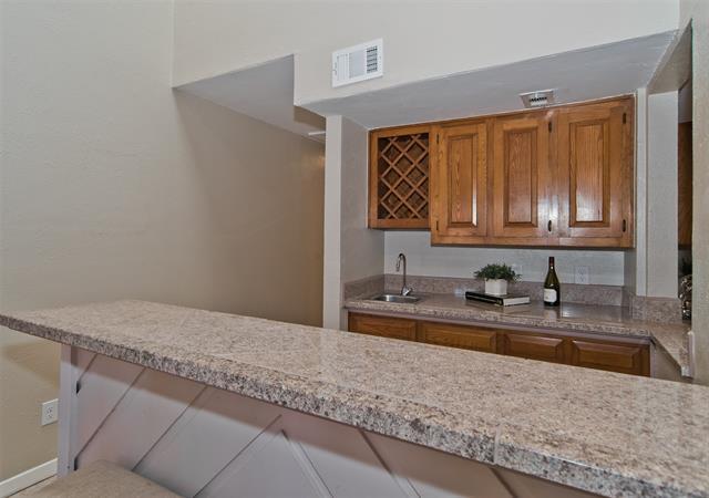 Building Photo - 7450 Holly Hill Dr