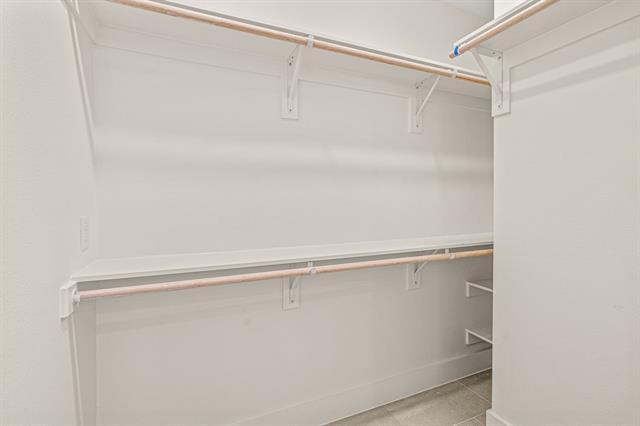 Building Photo - 2206 Arroyo Ave