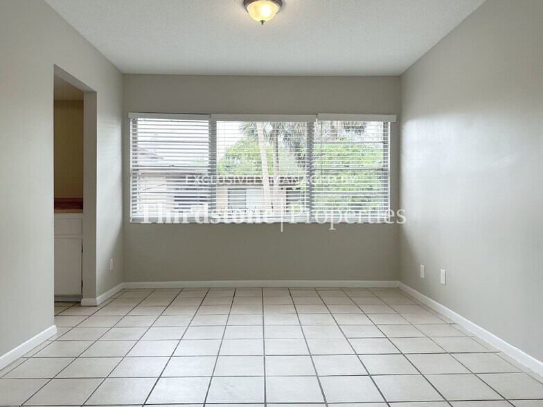 Building Photo - 4390 Herschel St