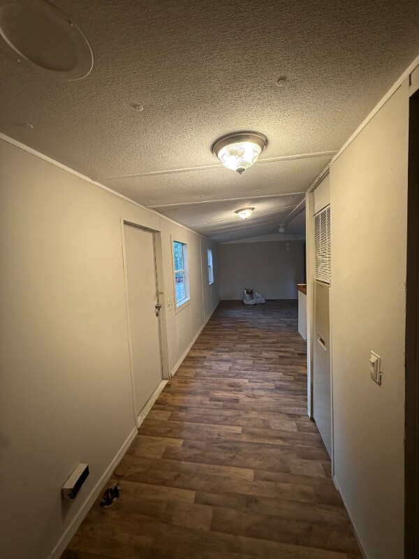 Building Photo - 0 Acorn Village Ln