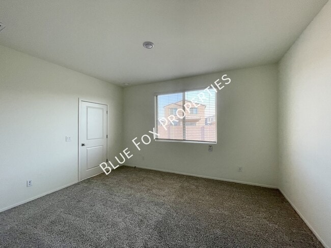 Building Photo - 10692 W Dickerson Dr