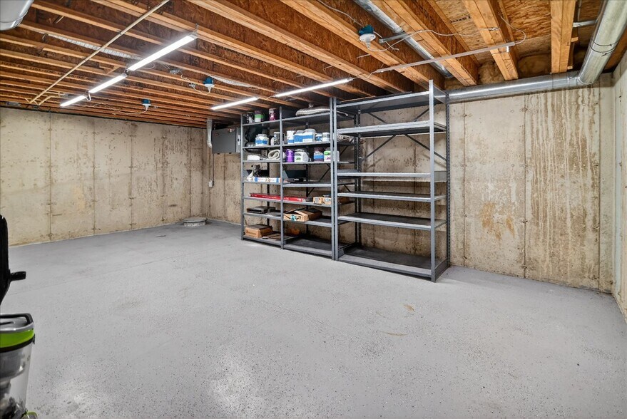 Building Photo - 1014 N Westfield Rd