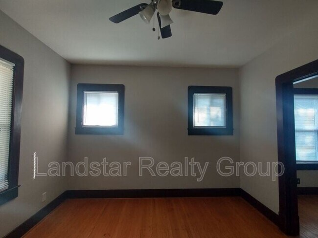 Building Photo - 1508 Sale Ave