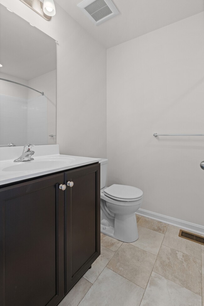 Building Photo - 377 Tumblers Wy