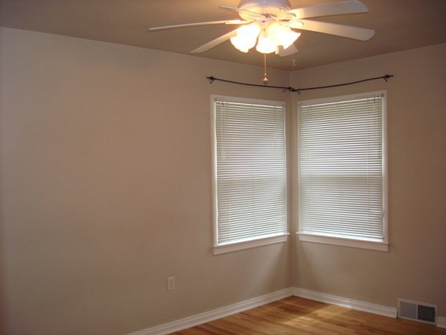 Building Photo - 1007 N Farragut Ave