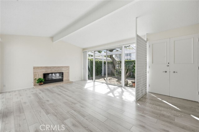 Building Photo - 1510 Westcliff Dr