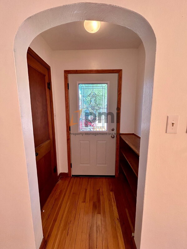 Building Photo - 9344 Keilman St