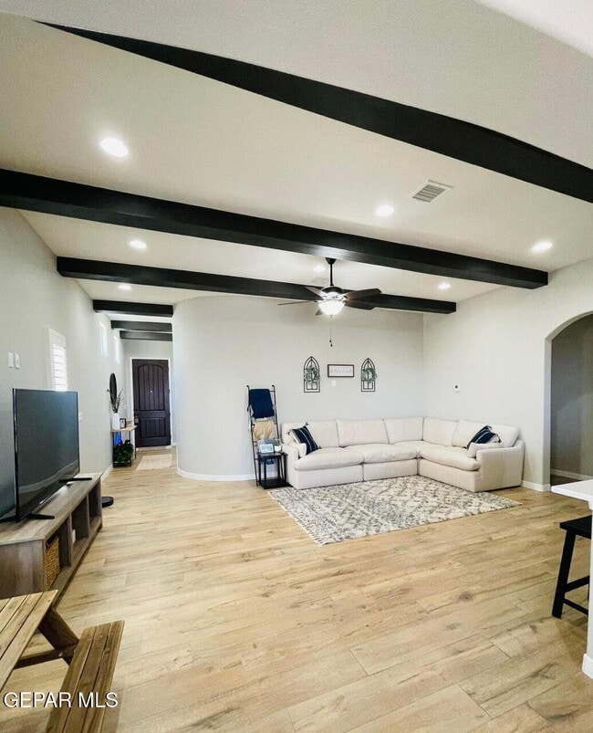 Building Photo - 2220 Tierra Delmonte Dr