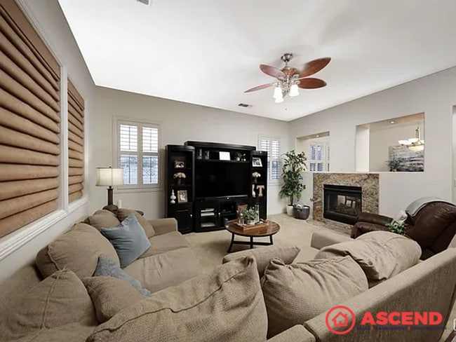 Building Photo - 3 Bedroom Home In Stockdale Ranch Area!