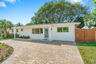 Building Photo - 1188 W Camino Real