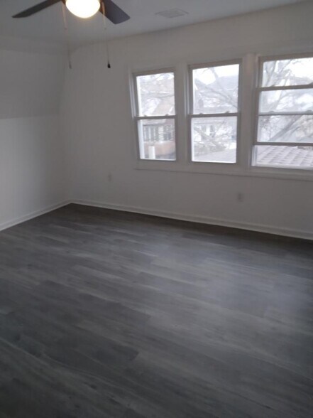 Building Photo - 23 Schuyler Ave