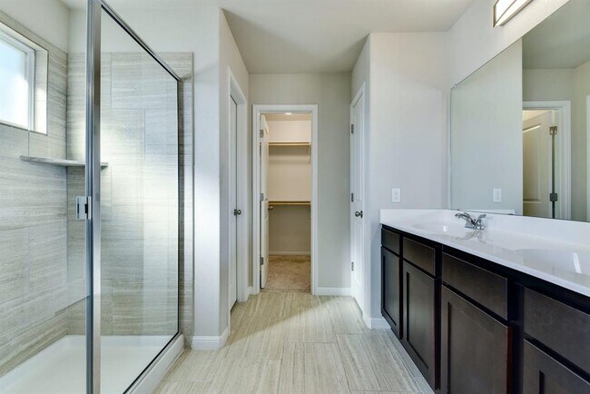 Building Photo - 5952 Agostino Dr