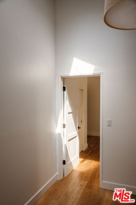 Building Photo - 1355 Bobolink Pl