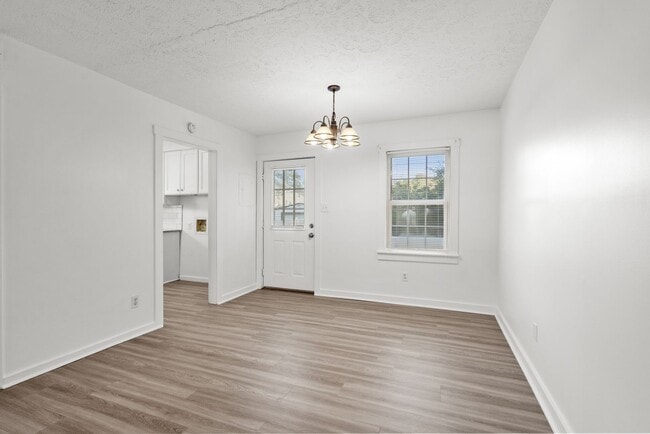 Building Photo - 8 Blocks from Garden City Beach! 2 Bed/1.5 Bath Duplex