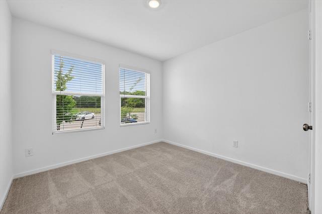 Building Photo - 2051 Stable Ln