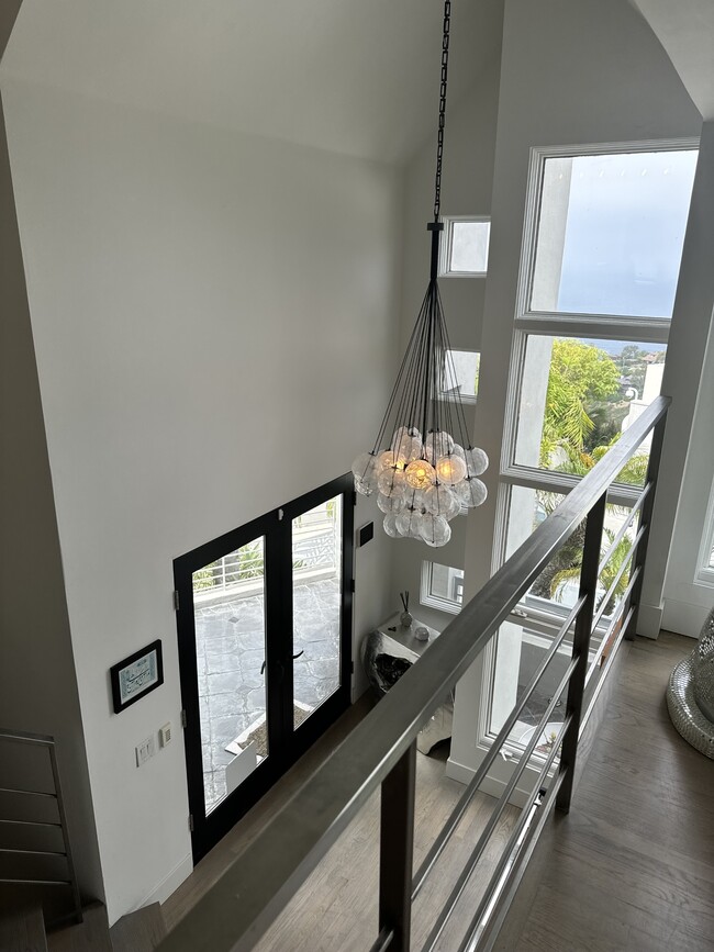 Building Photo - 766 Pelican Dr