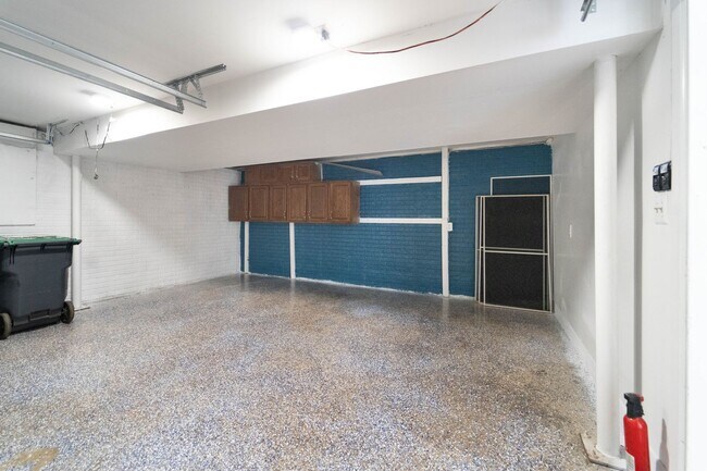 Building Photo - Fabulous Home in Aquia Harbor