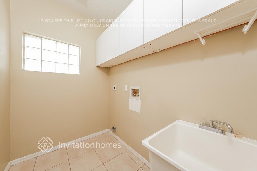 Building Photo - 7616 Trenton Dr