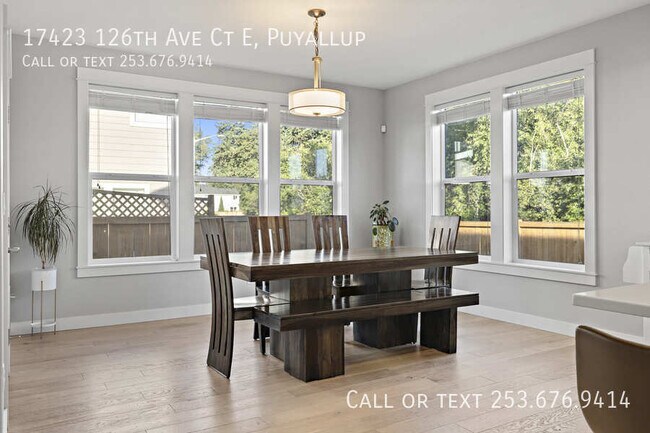 Building Photo - 17423 126th Ave Ct E