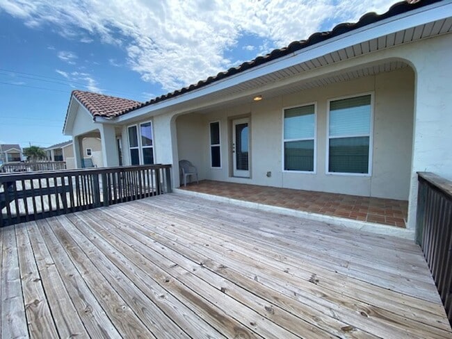 Building Photo - WELCOME TO JOYA DEL MAR, UNIT 502 – YOUR I...