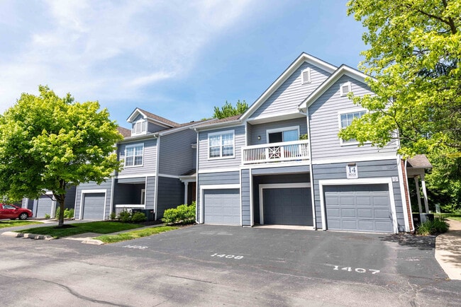Building Photo - THE GRANDE RESERVE AT GEIST