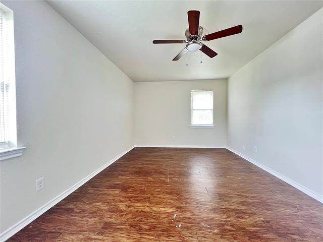 Building Photo - 114 S Manor Ct