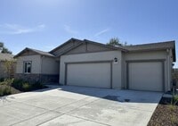 Building Photo - Beautiful 4-Bedroom Home in the Wyndham Estates Neighborhood of Redding! READY FOR MOVE IN!