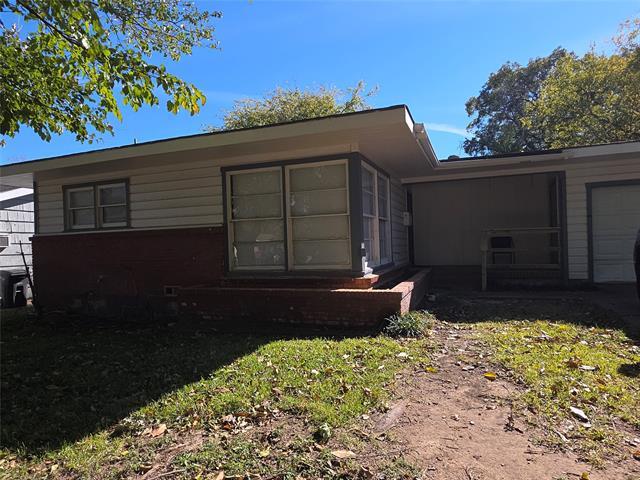 Building Photo - 2717 Bilglade Rd