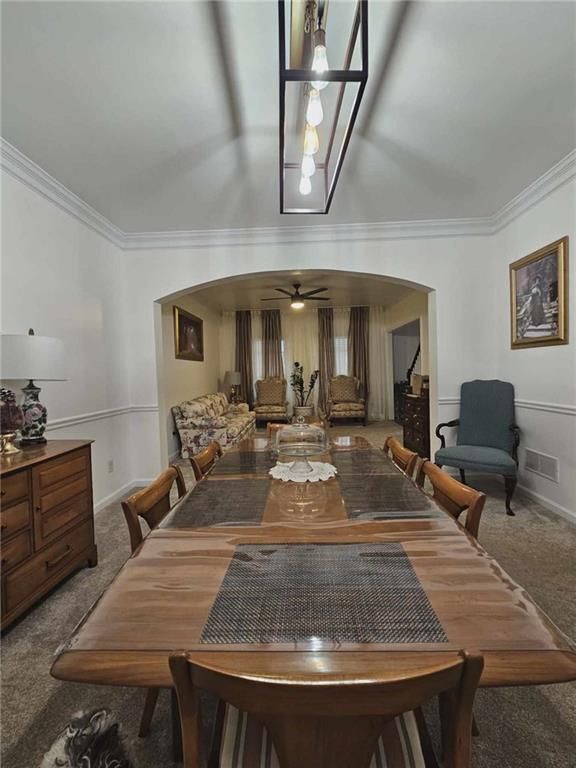 Building Photo - 997 Summer Forest Dr