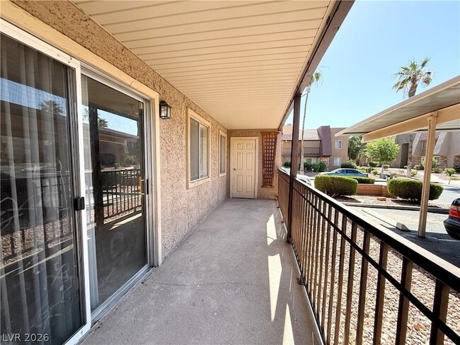 Building Photo - 4431 Alexis Dr
