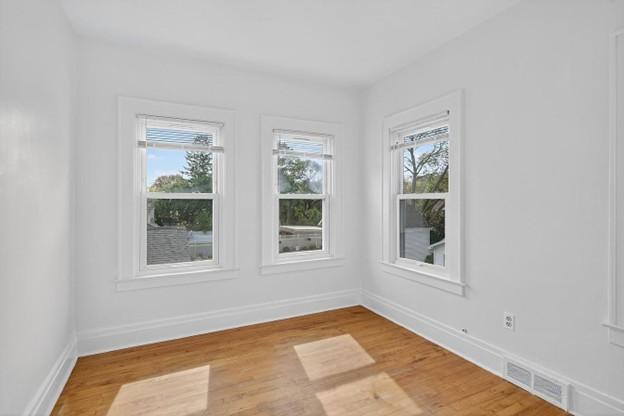 Building Photo - 258 Hickok Ave