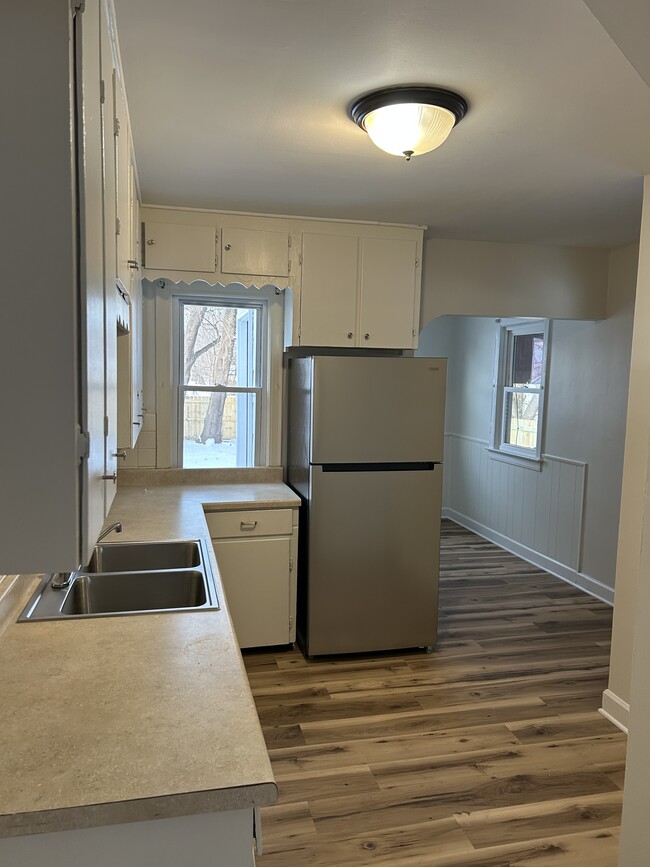 Building Photo - 1607 Howard St