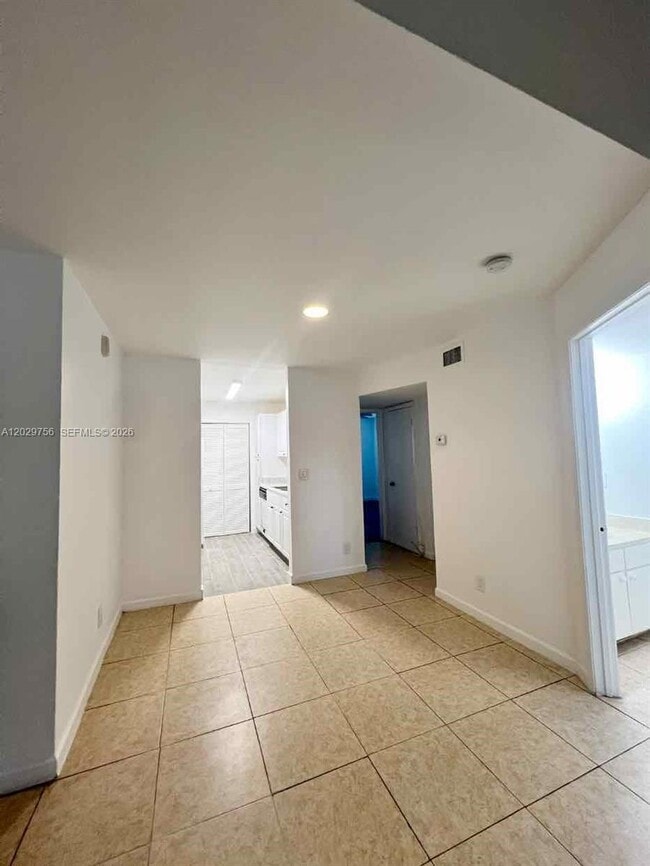 Building Photo - 8719 NW 39th St